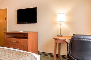 Quality Inn & Suites