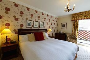 Kingston Lodge Hotel
