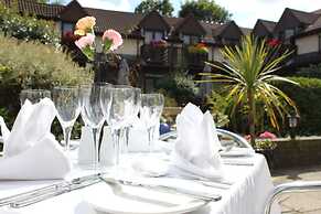 Kingston Lodge Hotel