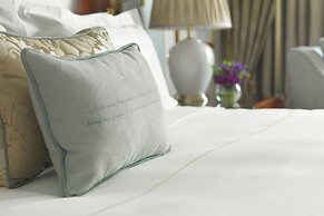 The Shelbourne, Autograph Collection