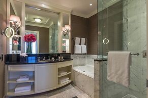 The Shelbourne, Autograph Collection