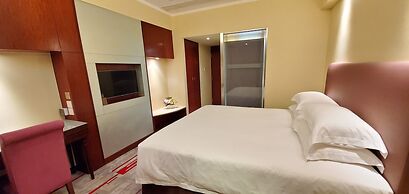Wharney Hotel
