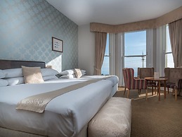 Queens Hotel