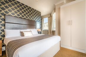 Queens Hotel