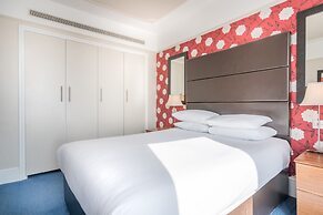 Queens Hotel