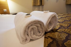 Mahoneys Motor Inn