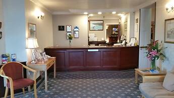 New Holmwood Hotel