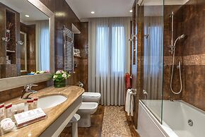 Hotel Forum