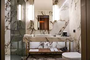 Sheraton Lake Como Hotel
