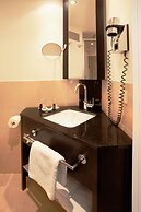 Victoria Hotel