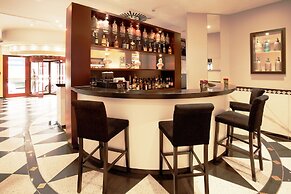 Victoria Hotel