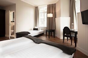 Victoria Hotel