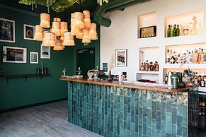 Pley Hotel