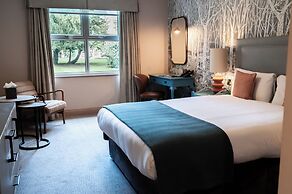Bush Hotel Farnham