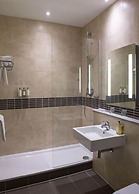 Bush Hotel Farnham