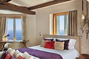 Tiara Miramar Beach Resort