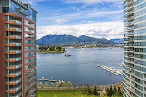 Pinnacle Hotel Harbourfront