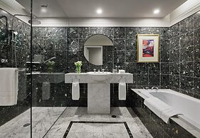 Hyatt Hotel Canberra - a Park Hyatt