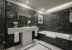 Hyatt Hotel Canberra - a Park Hyatt