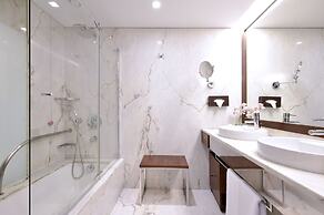 Porto Palácio Hotel by The Editory