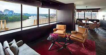 The Watergate Hotel