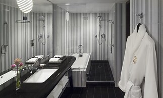 The Watergate Hotel