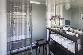 The Watergate Hotel