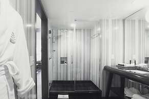 The Watergate Hotel
