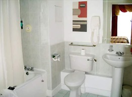 Pery's Hotel