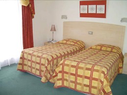 Pery's Hotel