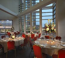 Courtyard By Marriott Detroit Downtown