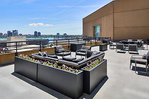 Courtyard By Marriott Detroit Downtown