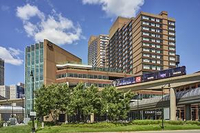 Courtyard By Marriott Detroit Downtown