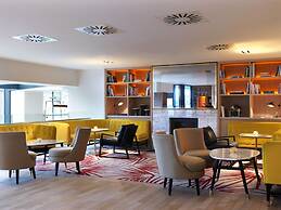 The River Lee Hotel