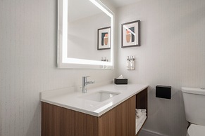 Holiday Inn & Suites Winnipeg Downtown by IHG