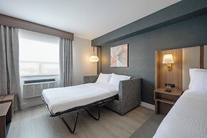 Holiday Inn & Suites Winnipeg Downtown by IHG