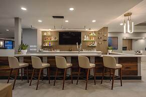 Holiday Inn & Suites Winnipeg Downtown by IHG