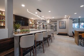 Holiday Inn & Suites Winnipeg Downtown by IHG
