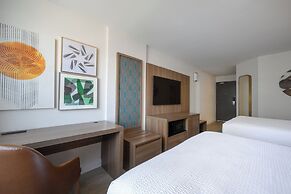 Holiday Inn & Suites Winnipeg Downtown by IHG
