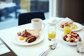 Holiday Inn & Suites Winnipeg Downtown by IHG