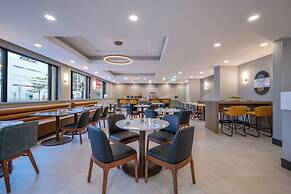 Holiday Inn & Suites Winnipeg Downtown by IHG