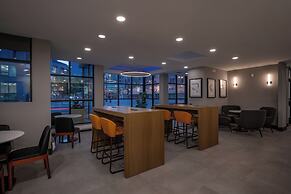 Holiday Inn & Suites Winnipeg Downtown by IHG