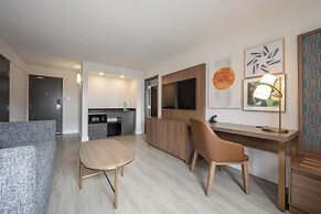 Holiday Inn & Suites Winnipeg Downtown by IHG