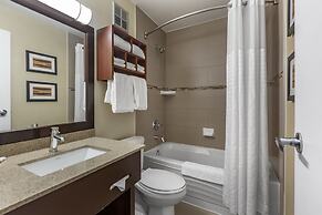 Comfort Inn Airport West