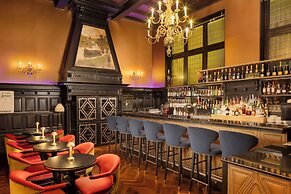Hotel Des Indes