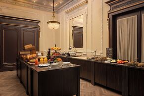 Hotel Des Indes