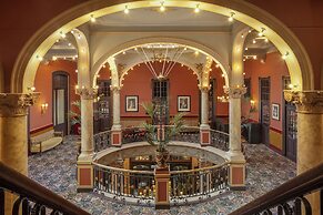 Hotel Des Indes