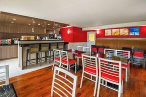 Comfort Inn Newmarket - Aurora