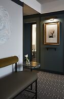 Kimpton Saint George by IHG