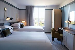 Kimpton Saint George by IHG